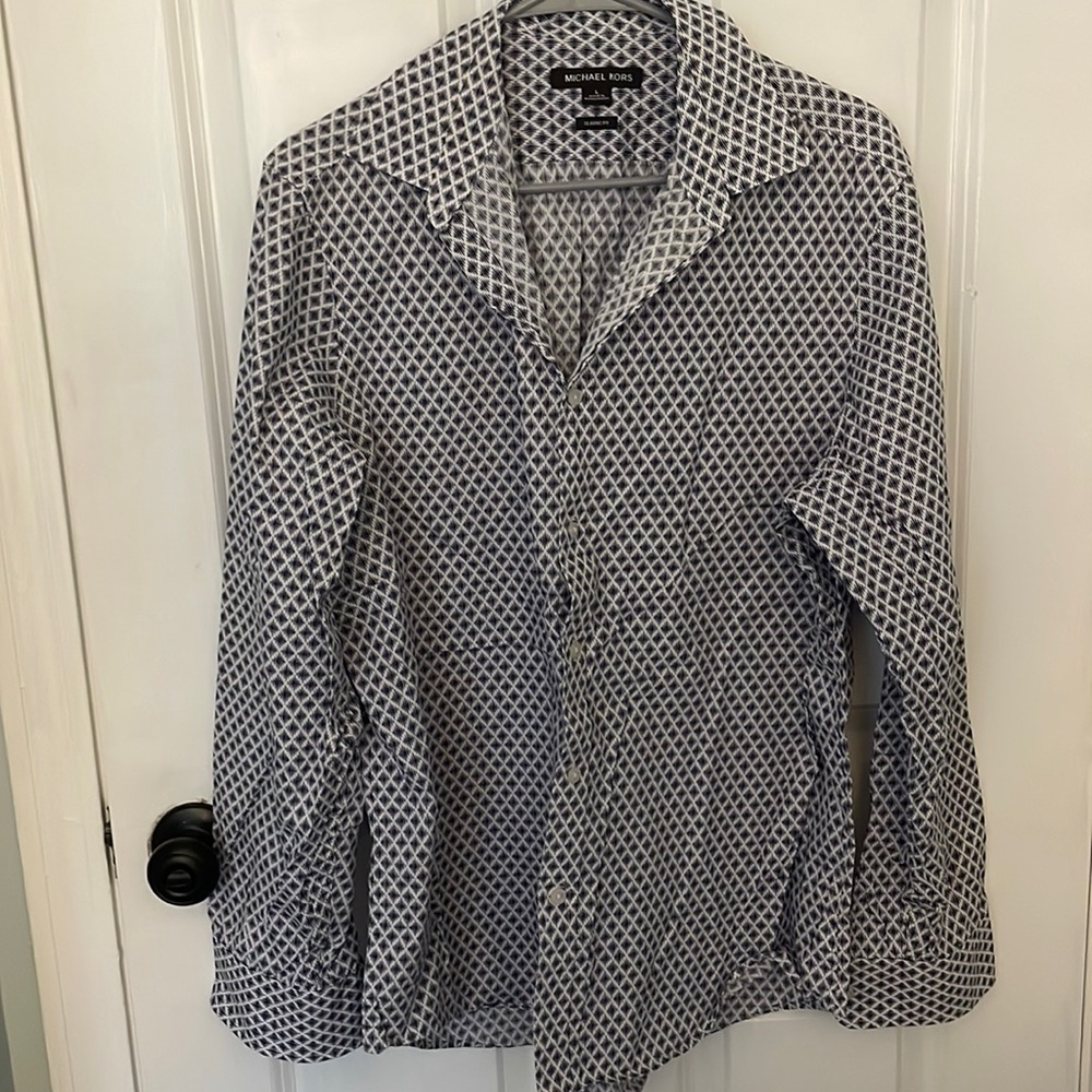 MICHAEL KORS. Long sleeve button up. Size large